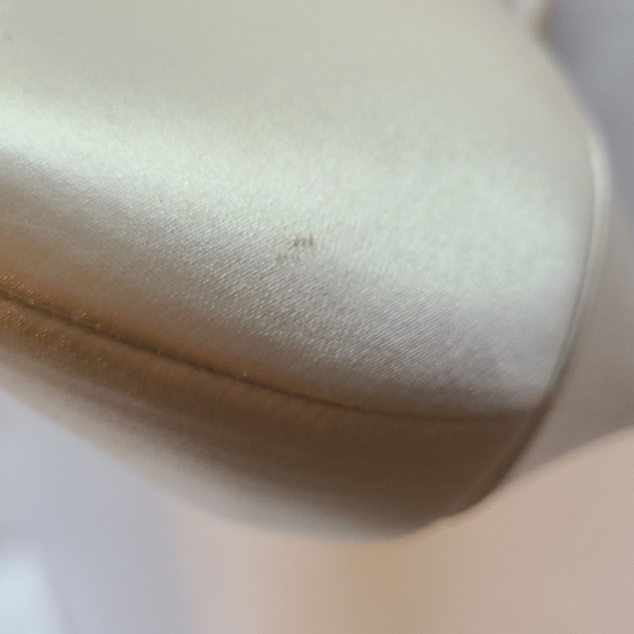 Nine West Women's Trulove2 Pump, White Satin, Size 5.5 M - Picture 3 of 10